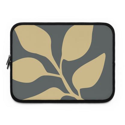 "lau"  Laptop Sleeve