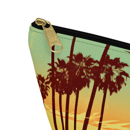 " The Californian"  Accessory Pouch w T-bottom - Black and White